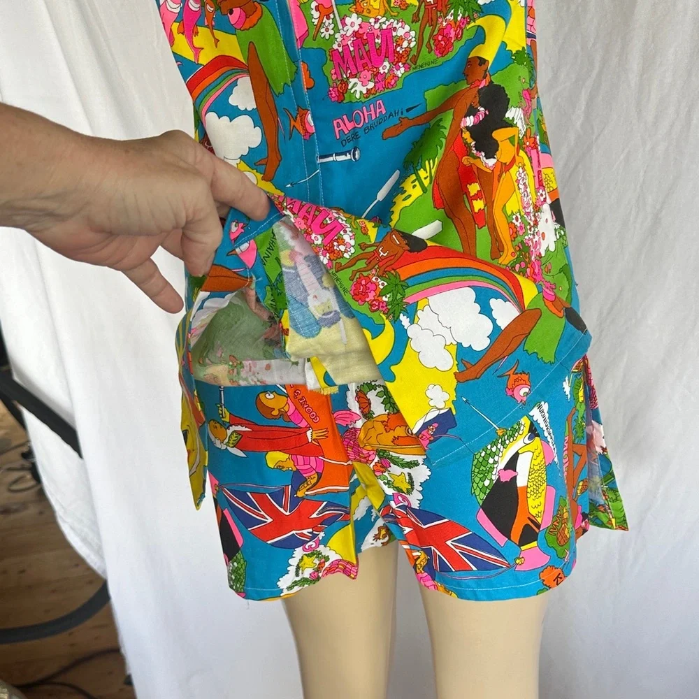 Colorful Sleeveless Graphic Dress - Picture 10 of 17